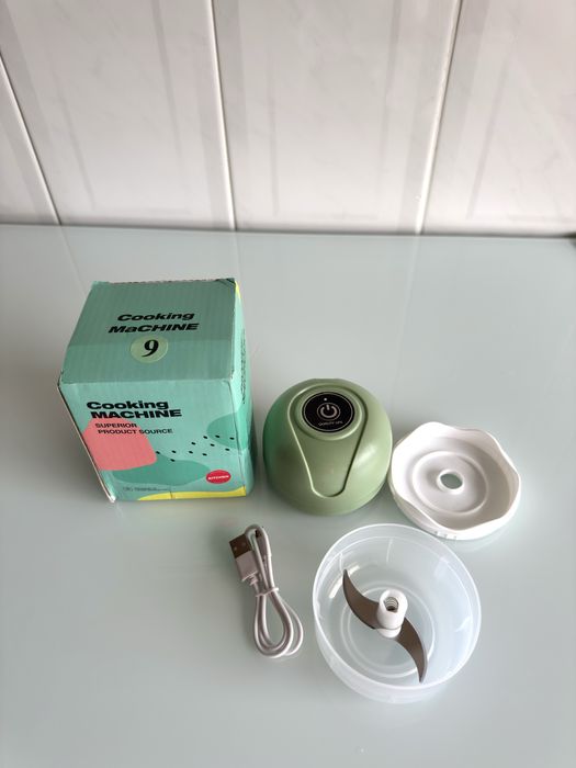 Triturador/Processador de alimentos, automático