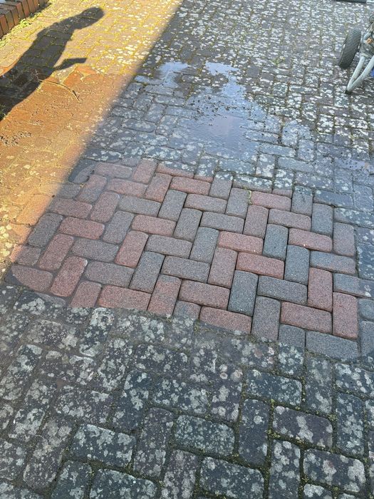 Mycie dachów, elewacji i kostki brukowej
