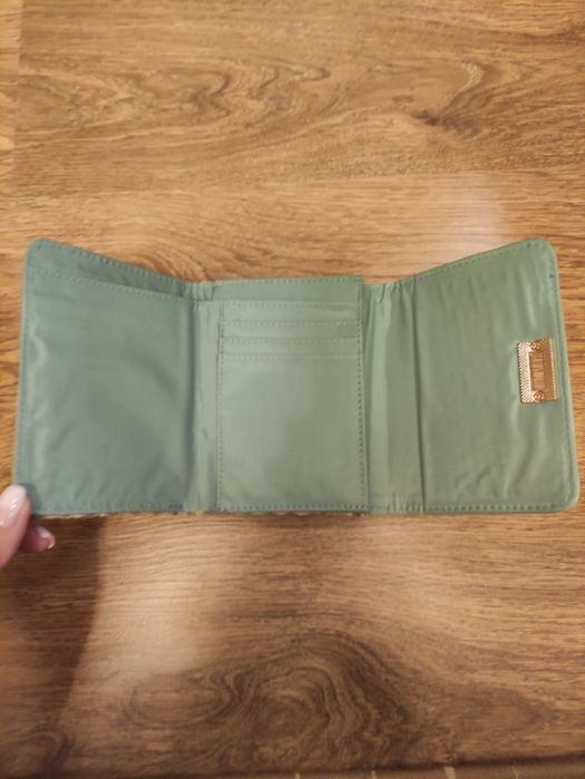 Жіночий гаманець