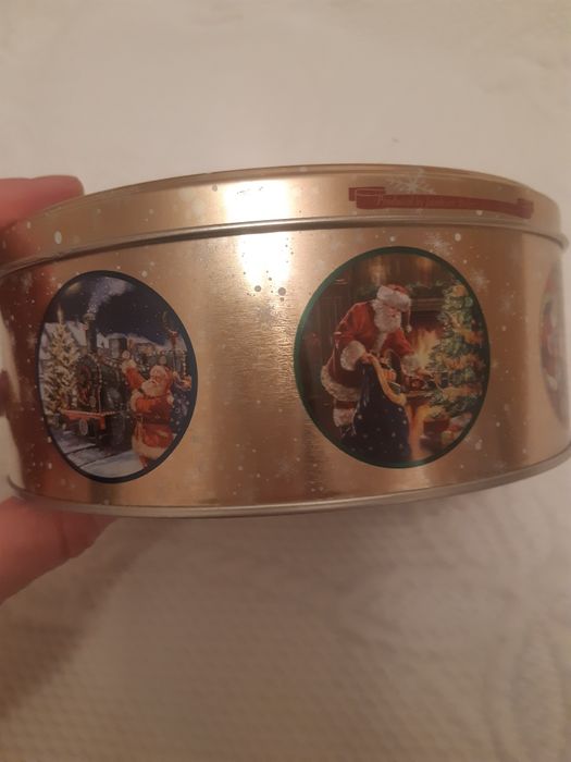 Жестяная металлическая коробка