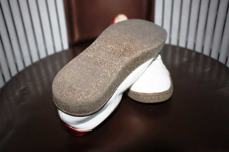 Sapatilhas brancas em pele com sola mesclada MANGO tamanho 36