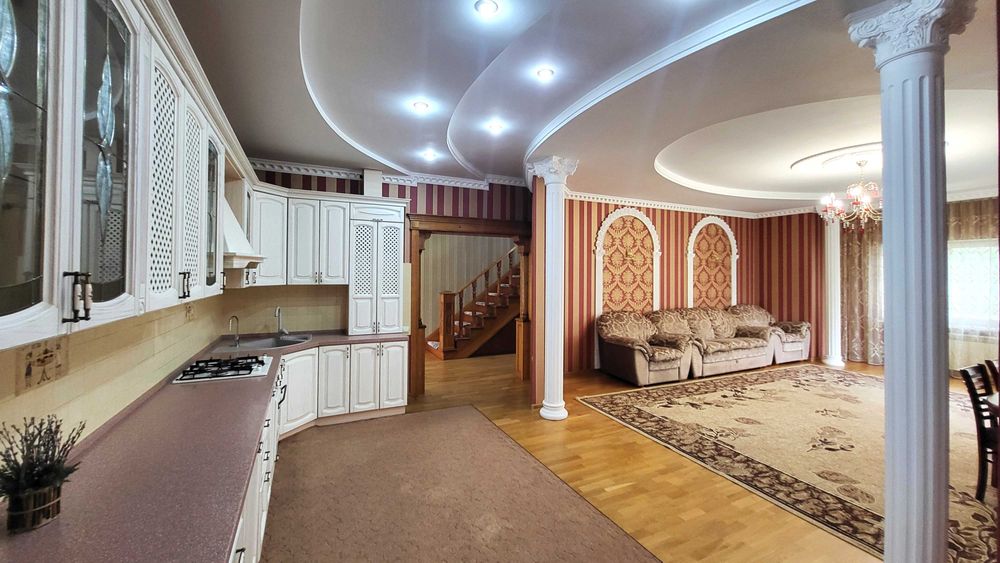 Продаж 2-х поверхового будинка, вул. Сказочна, Великий луг.