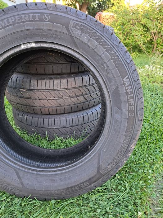 Opony do busa nowe semperit 205/65 R 16 C