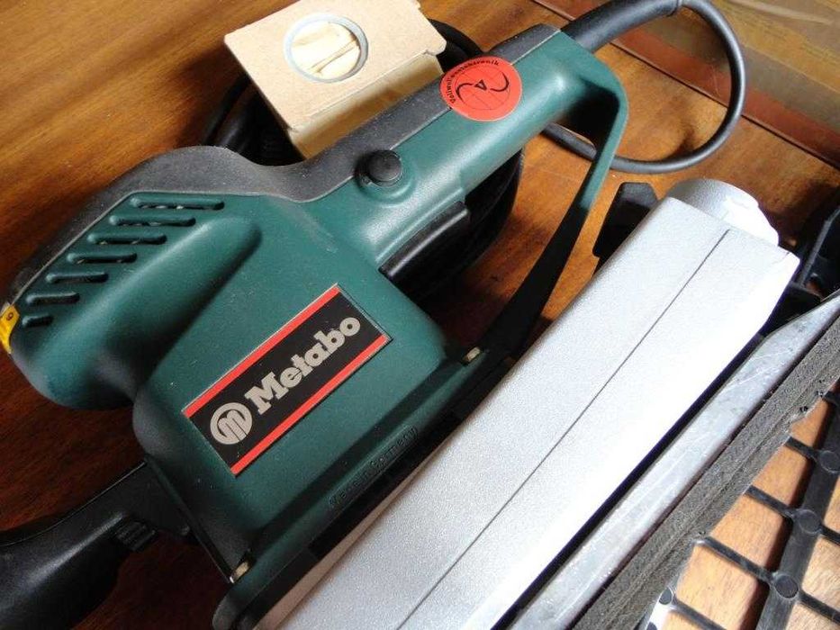 Lixadeira Metabo SR E 359 (350 W)