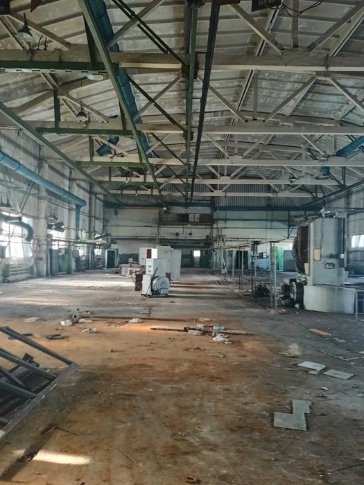 Продаж комплексу будівель з прилеглою територією