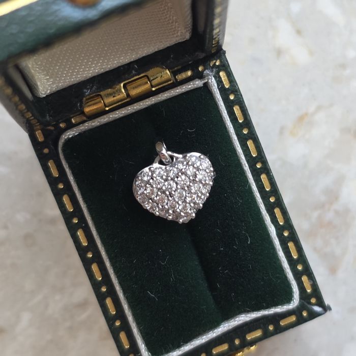 Małe Serduszko Wisiorek Złoto 585 Diamenty 0.2ct WYCENA 3000zł