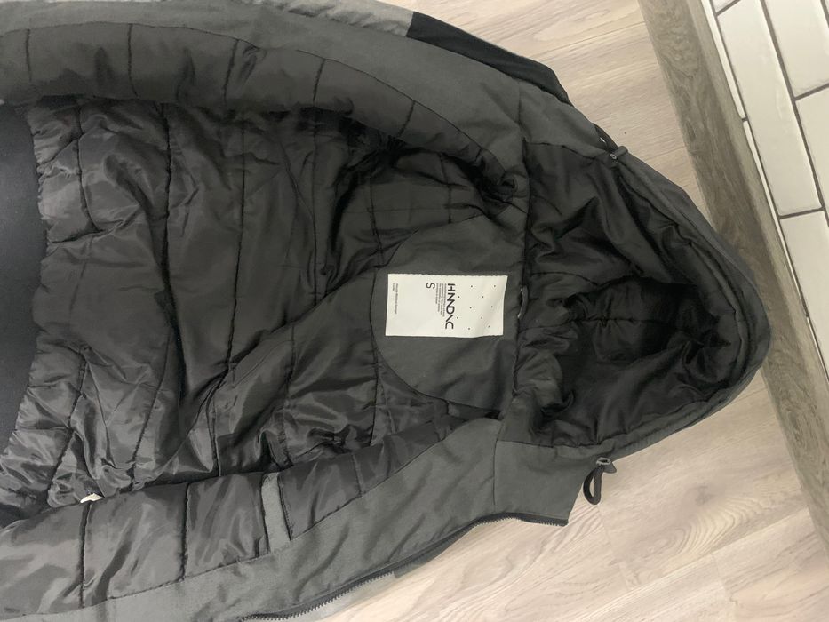 Продам куртку б у
