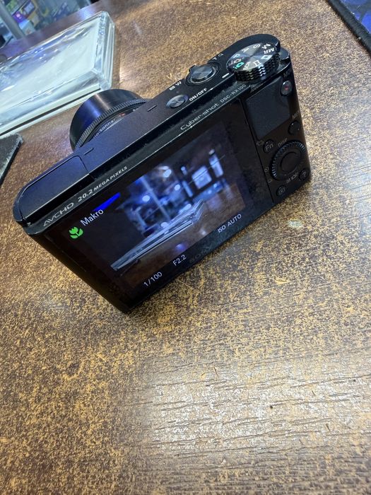 777/ aparat Sony DSC-RX100 20.2MPX