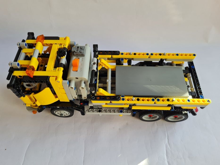 Lego Technic motorizado ref.8292 Camião