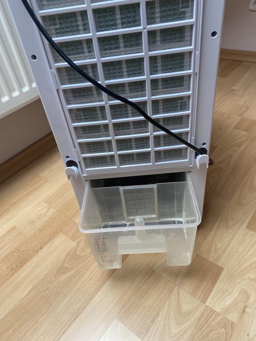 Klimator ravanson z pilotem + 2 pojemniki chłodzące