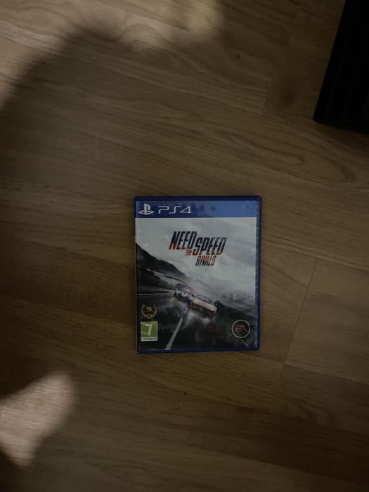 Playstation 4 Pro + Mala Playstation e Jogos