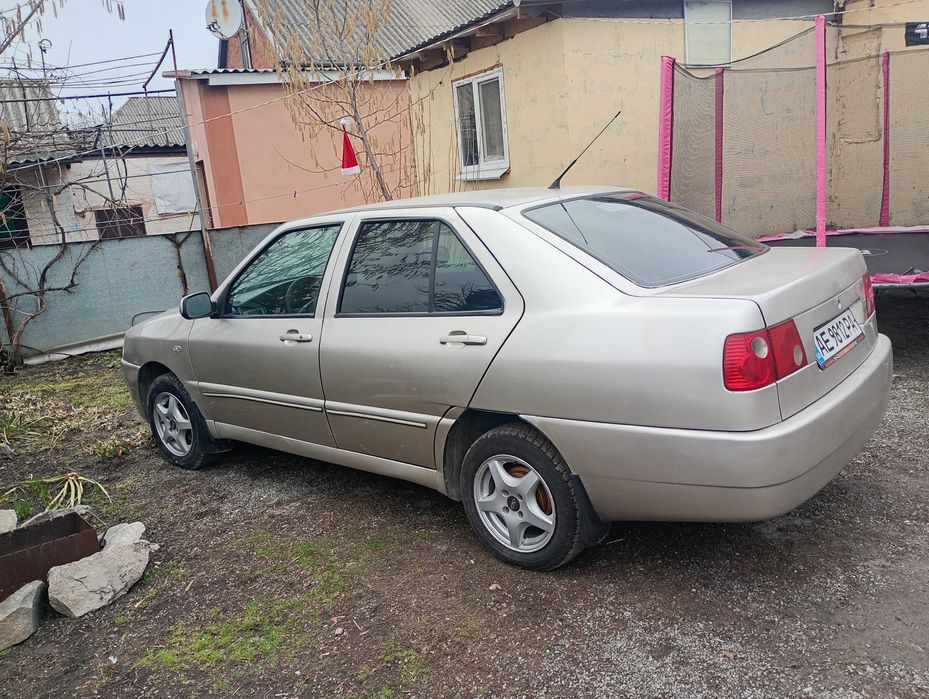 Продам чери амулет