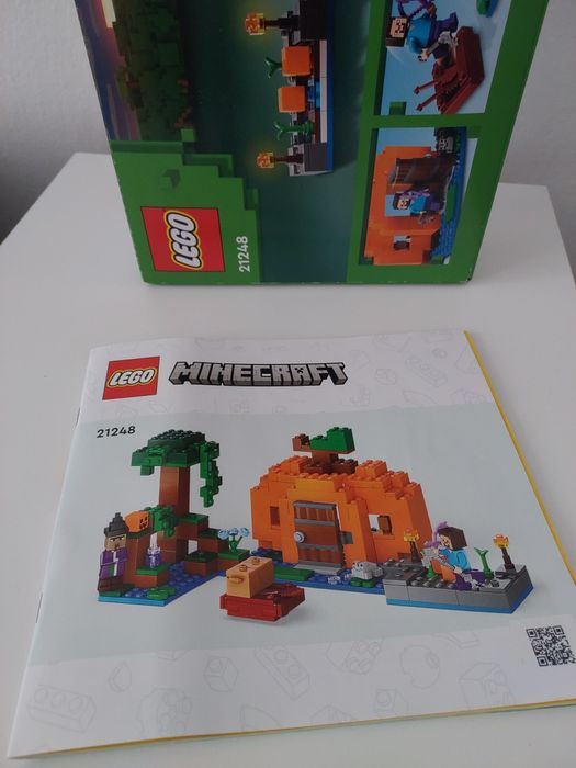 Конструктор LEGO Minecraft Гарбузова ферма 21248