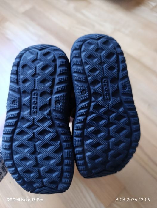 Sandałki Crocs unisex C11