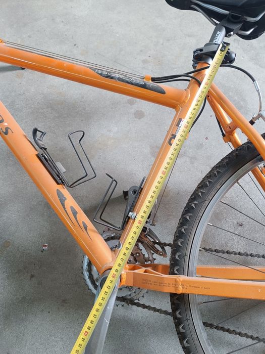 Bicicleta como nova em alumínio