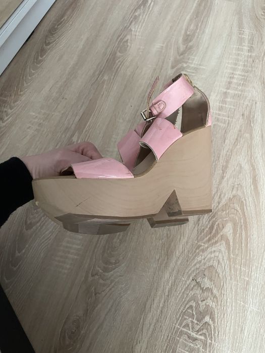 Buty sandalki 36 stradivarius  koturny