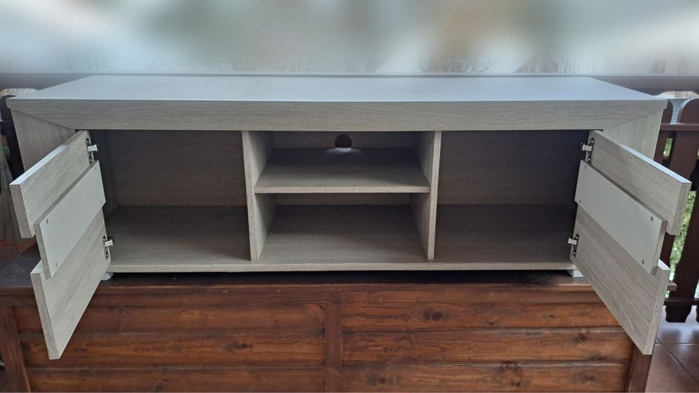 Komoda sprzedam mebel