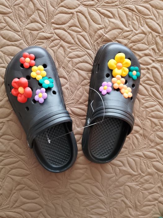 Klapki a'la croksy