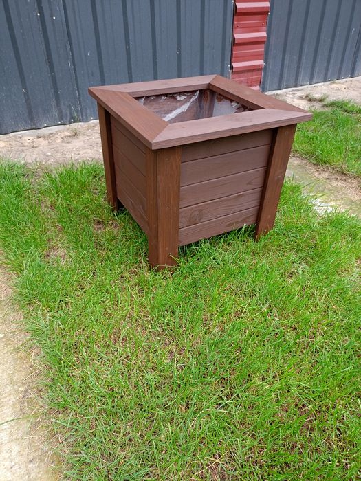 Donica ogrodowa drewniana