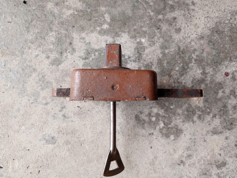 Zamek przemysłowy,nawierzchniowy dwustronny