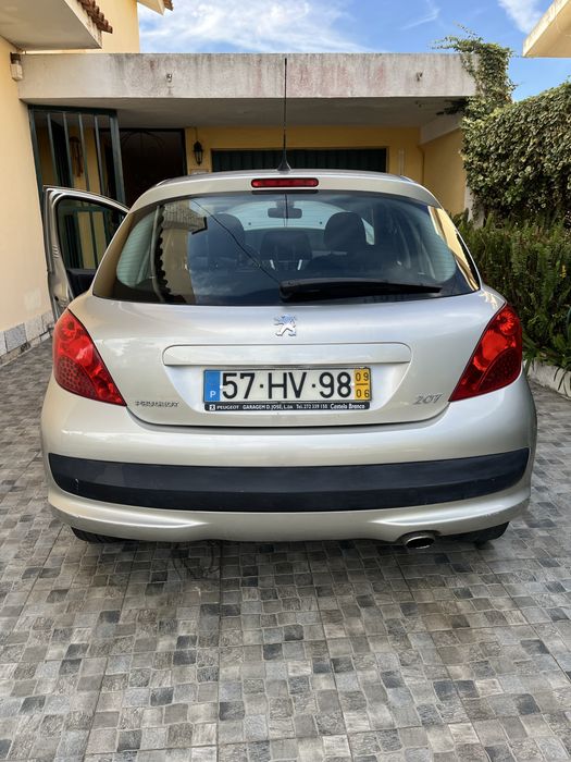 Carro peugeot 207