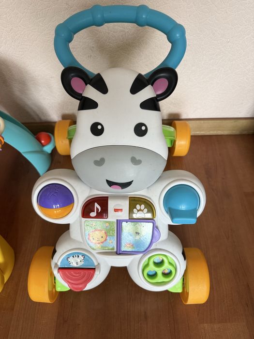 Музична каталка зебра від Fisher Price