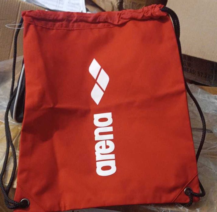 Стиль і зручність щодня — оригінальний мішок Arena!