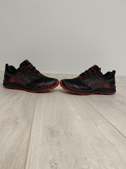 Кросівки Asics Gel-FujiSetsu 3 GTX