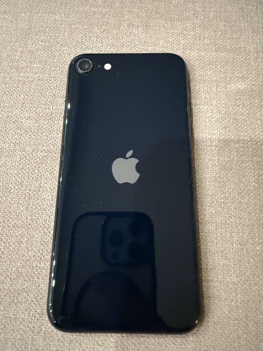 iPhone SE 2022 3gen 64 GB