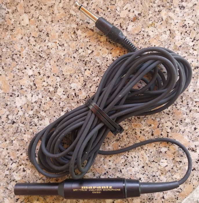 Microfone Vintage Marantz EM551 (Spectrum Analyzer)