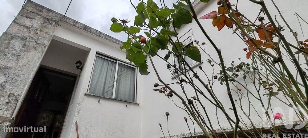 Casa / Villa T2 em Góis de 61,00 m2