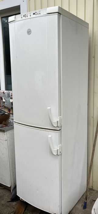 Продам холодильник (робочий )
