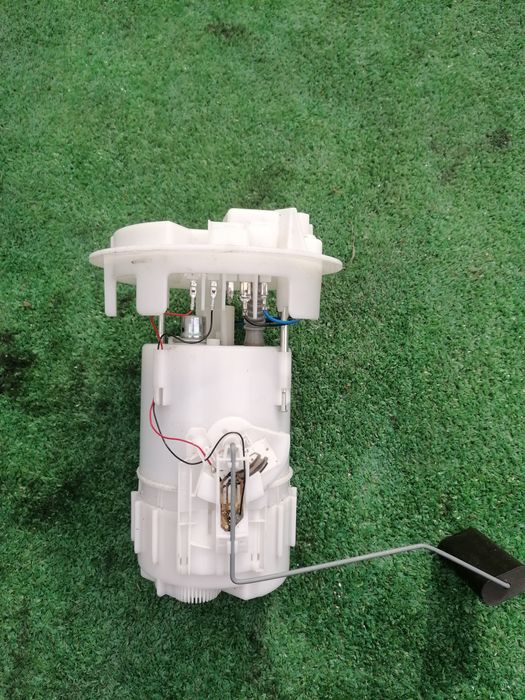 Bomba de gasolina Peugeot 208 1.6i