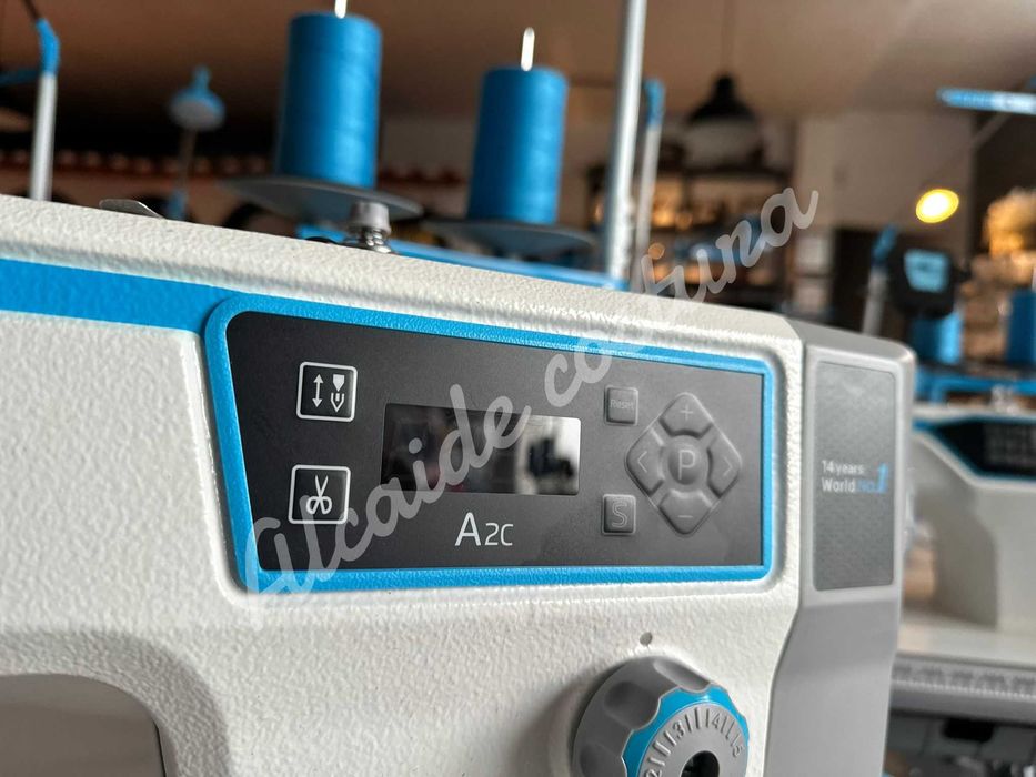 Máquina de costura industrial com corte de linha Nova JACK A2c