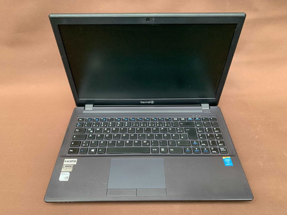 Laptop 15,6" (Clevo) Terra Mobile 1548Q /16 ram/Quad/Win 7