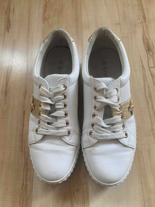 Białe damskie sneakersy Potocki roz. 39