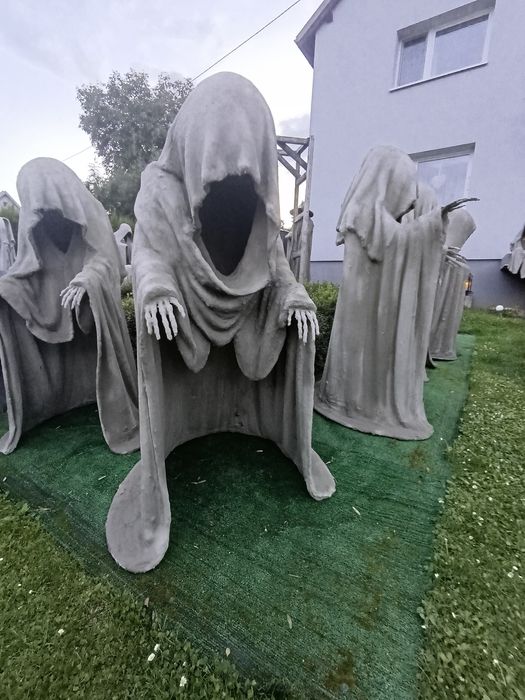 Figura cementowa rękodzieło duszek zjawa