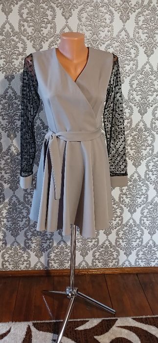 Жіночий одяг/ Плаття