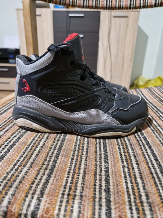 Sneakersy Shaq Shaqnotize r 32