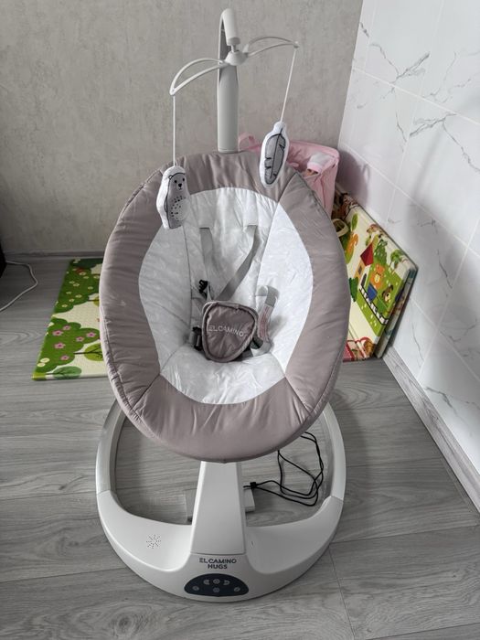Продам Заколисуючий центр El Camino у новому стані.