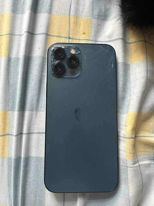 Vendo Iphone ,funciona tudo