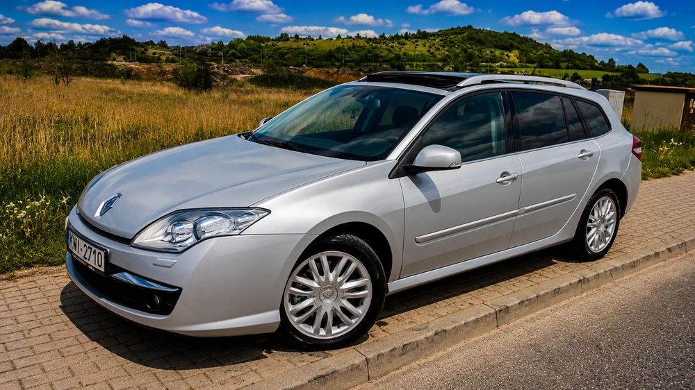 Renault Laguna 3.0 DCI 235KM INITIALE Skóra Xenony Navi Automat