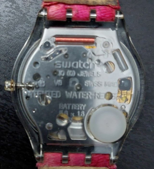 Relógio rosa choque da Swatch