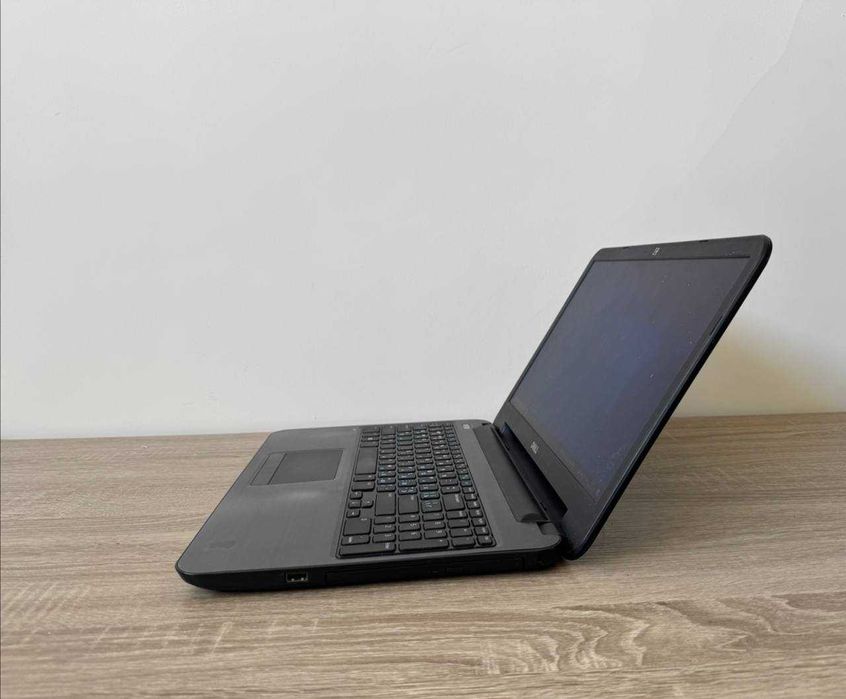Cправний Dell Latitude E3540– 15.6“TN/Intel Core i5/6GB/SSD 120GB