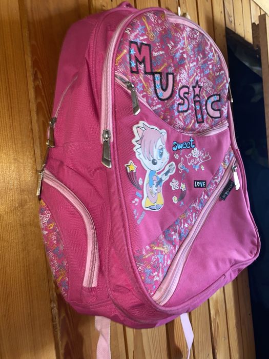 Шкільний рюкзак