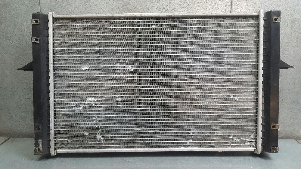 Radiador De Água Volvo Serie 850