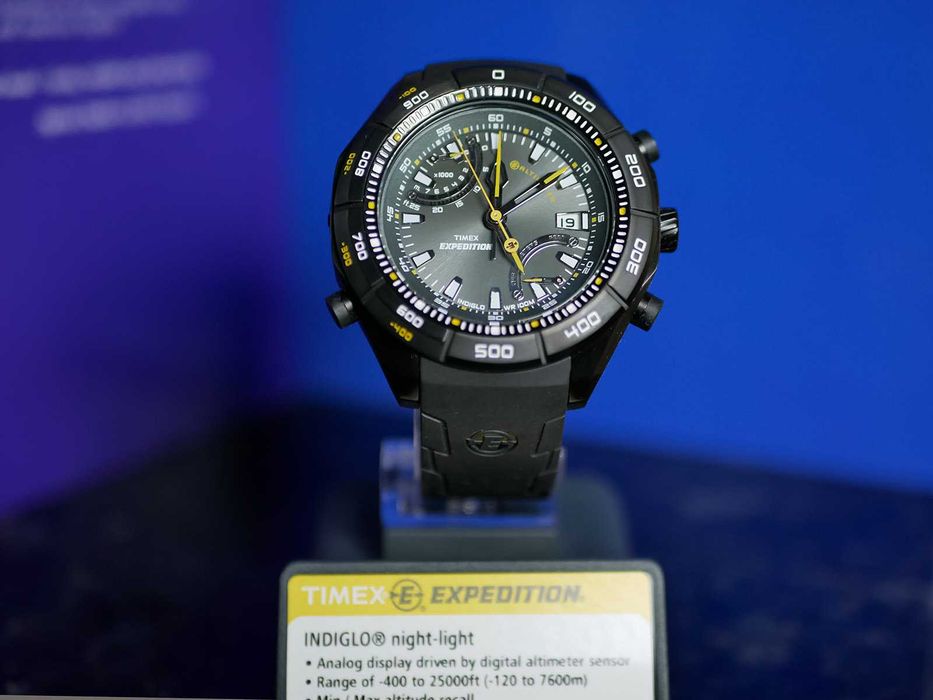 Timex T49795 Expedition Altimeter