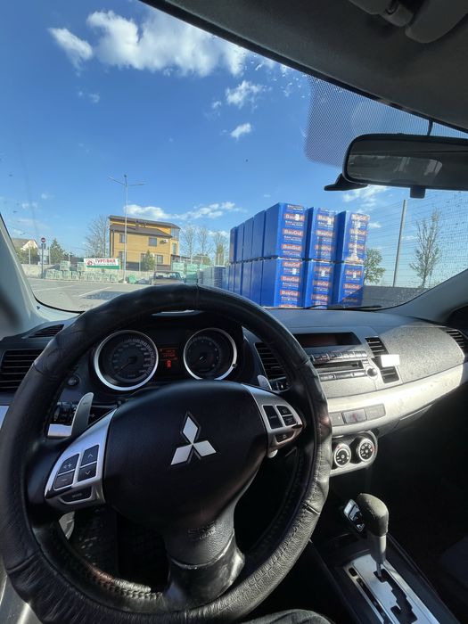 Продам Mitsubishi Lancer X