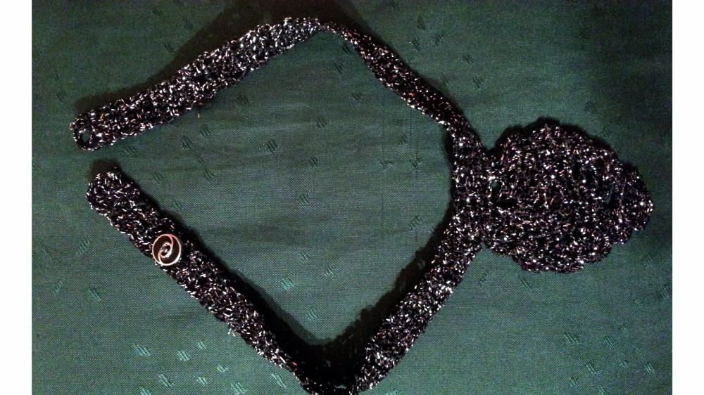 Naszyjnik damski szydełkowany