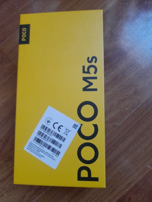 Продам телефон POKO M5